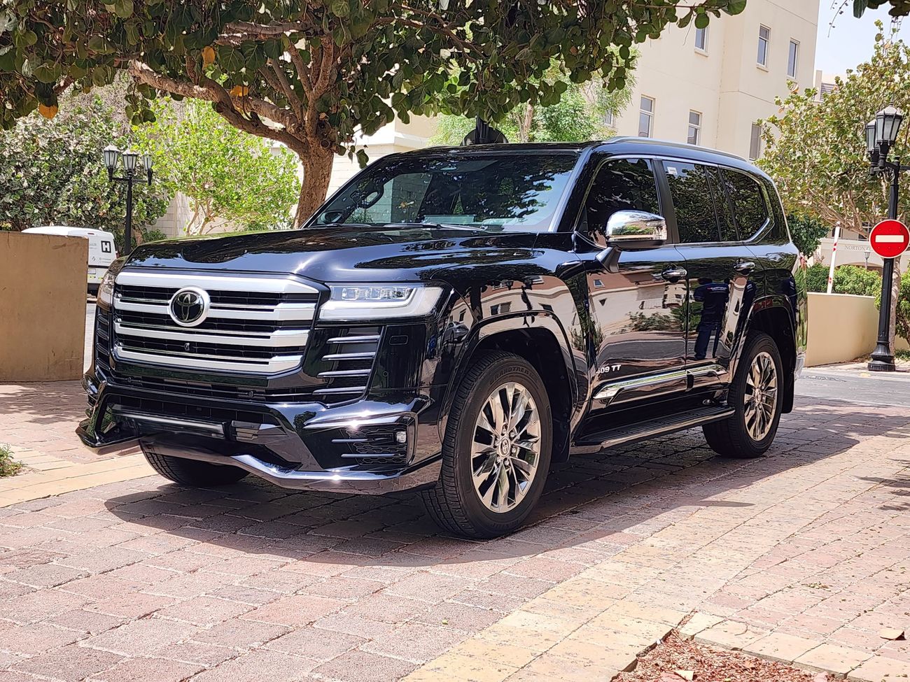 تويوتا لاند كروزر 3.5T VXR