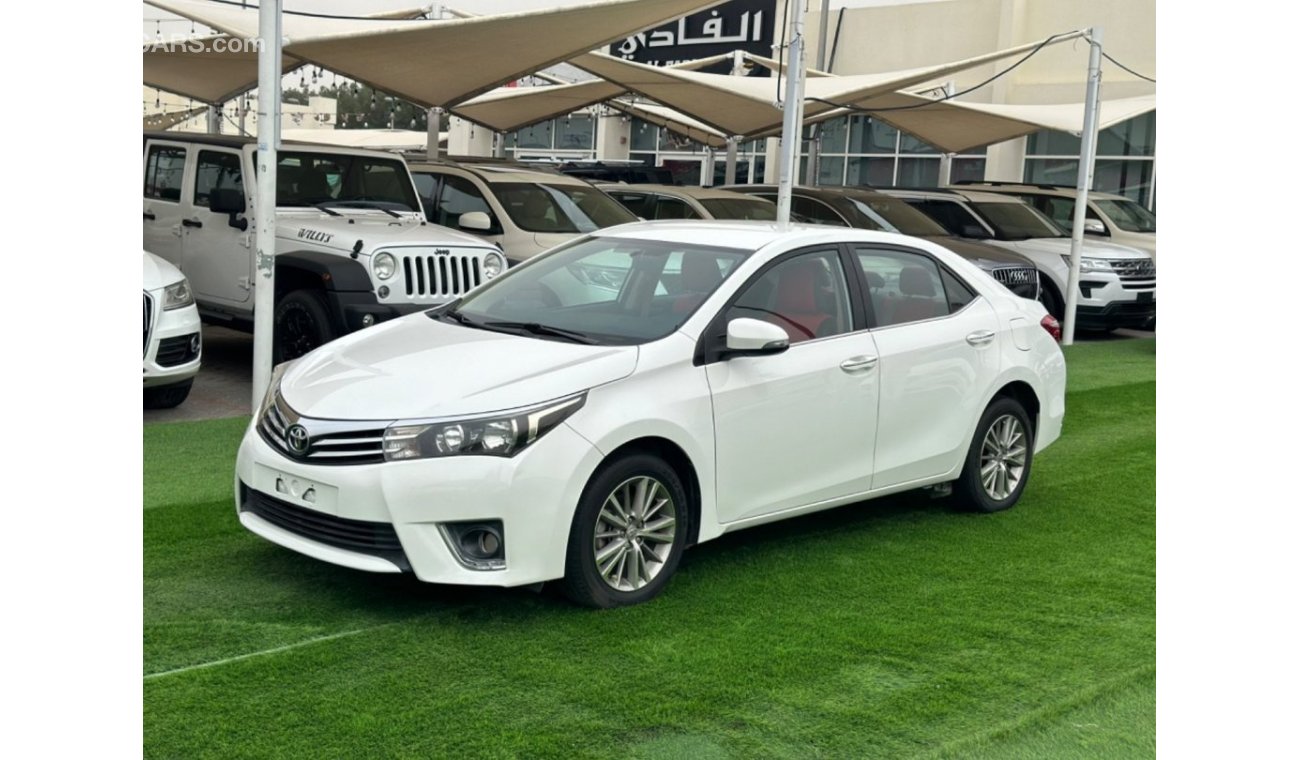 Toyota Corolla SE+ MODEL 2015 GCC CAR PREFECT CONDITION INSIDE AND OUTSIDE FULL OPTION SEplus Full electric control