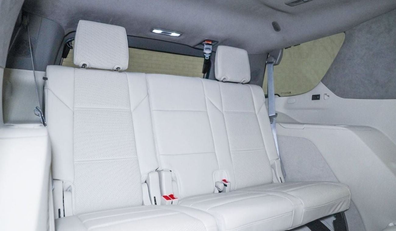 كاديلاك إسكالاد بريميوم لاكجري