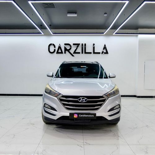 Hyundai Tucson GL GCC-Agency Service-Panoramic Roof-Excellent Condition