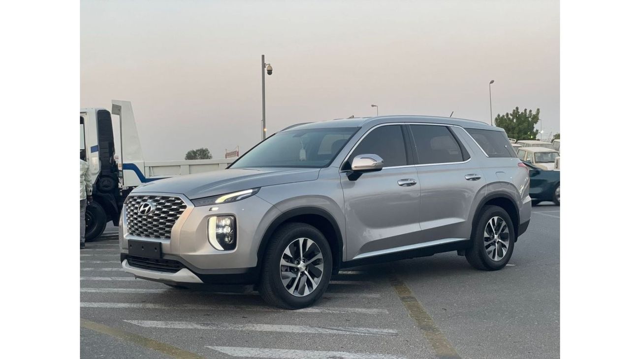 هيونداي باليساد 2022 Hyundai Palisade SEL premium GCC Specs Original Paint 3.5L V6 AWD 4x4 - Multi Drive Mode - 7 Se