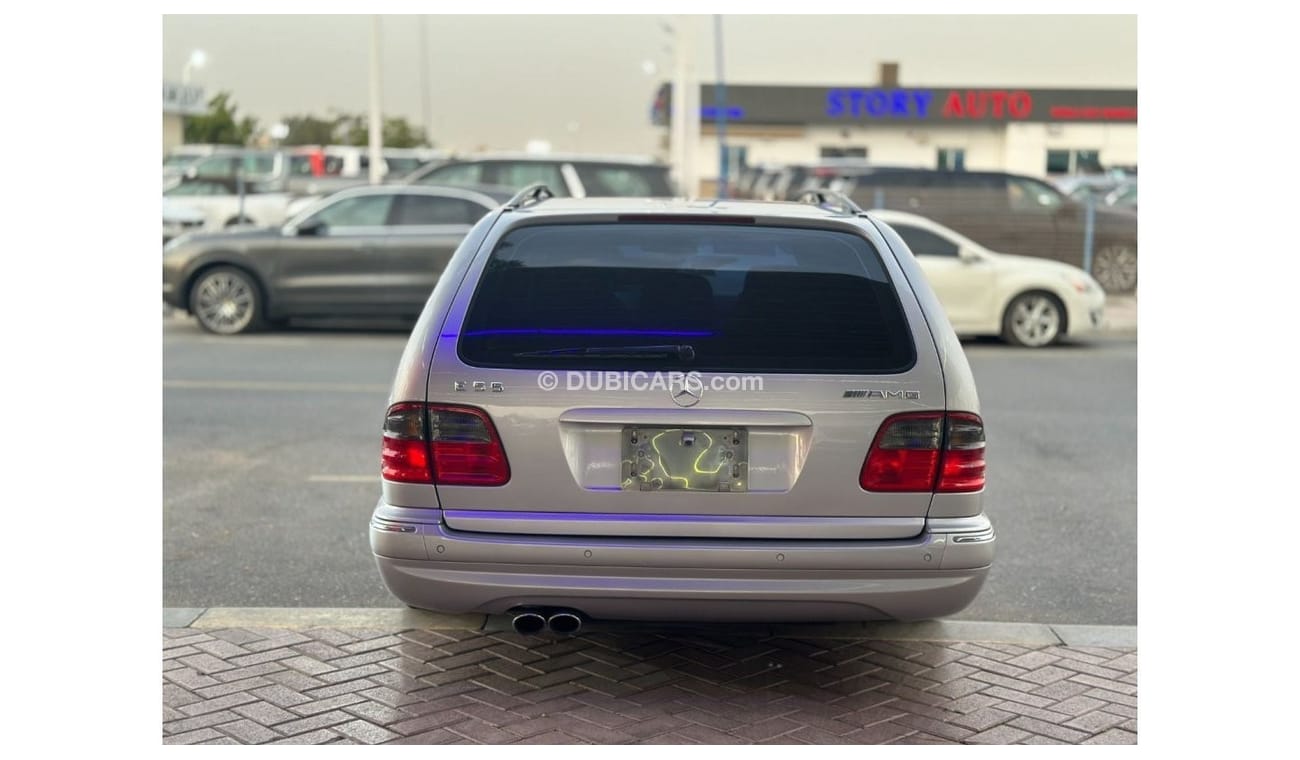Mercedes-Benz E 55 AMG