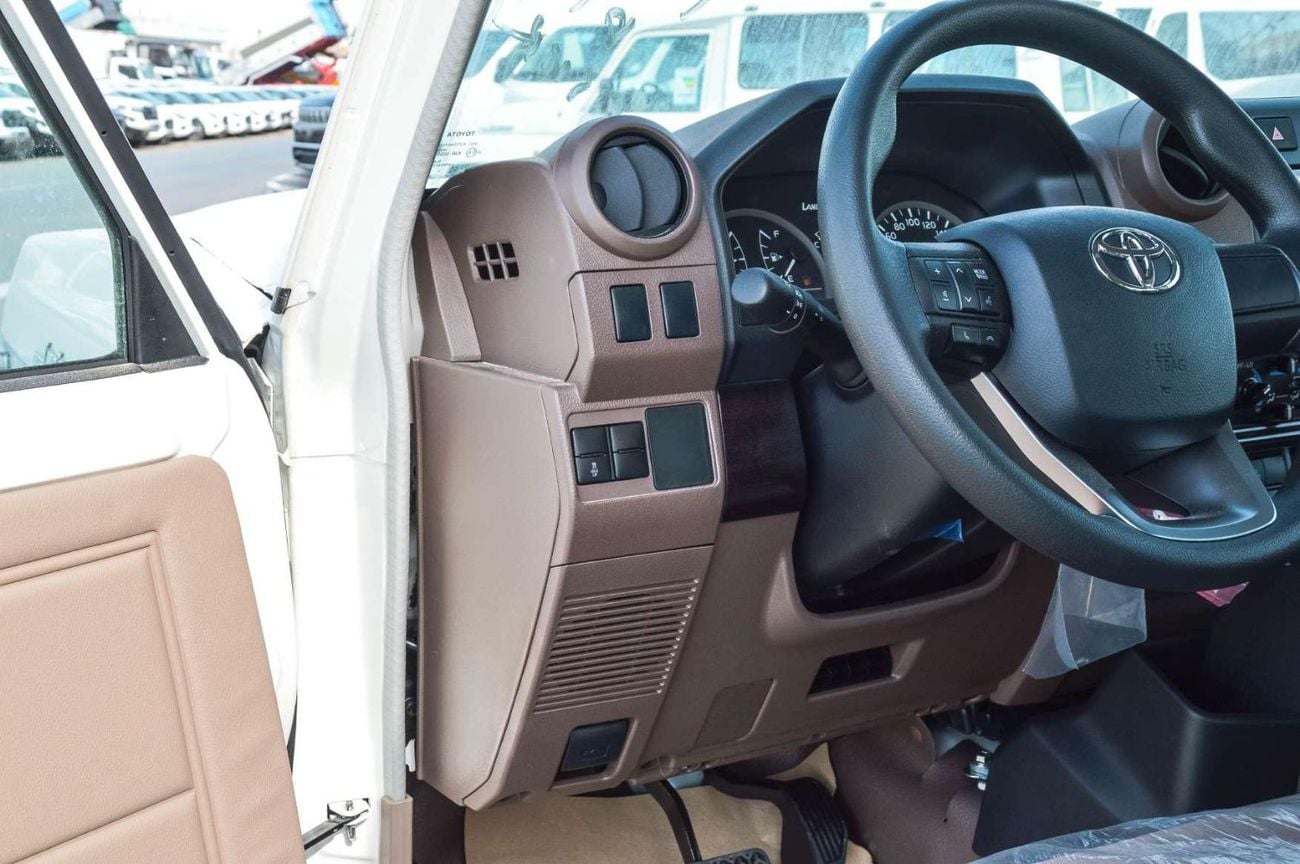 تويوتا لاند كروزر 70 TOYOTA LAND CRUISER 78 (AMBULANCE) 2.8L 4WD 2026