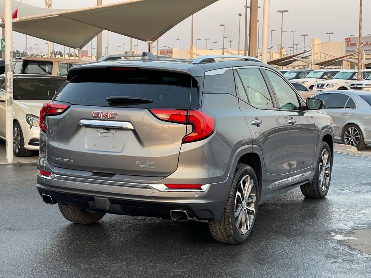 GMC Terrain SLE James Teran_Gcc_2019_Excellent_Condition _Full option