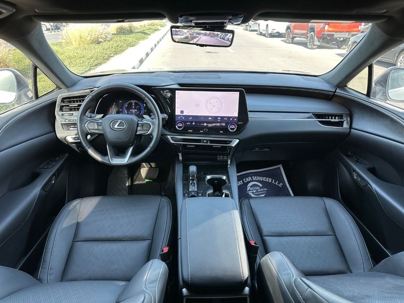 Lexus RX350h Hybrid Plus 2.5L Hybrid Plus made in Japan 360 camera, head up display,sunroof Full Option