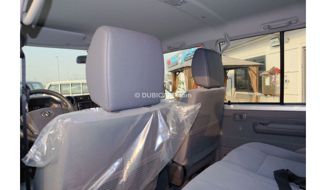 Toyota Land Cruiser 70 TOYOTA LAND CRUISER HARDTOP 4.0L 2023