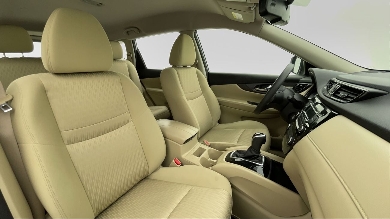 نيسان إكس تريل S 2.5 | بدون دفعة مقدمة | اختبار القيادة في المنزل