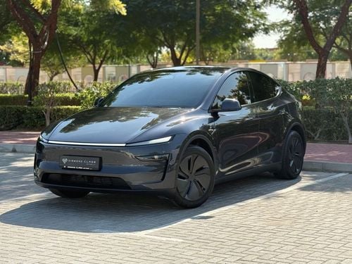Tesla Model Y Long Range (AWD)