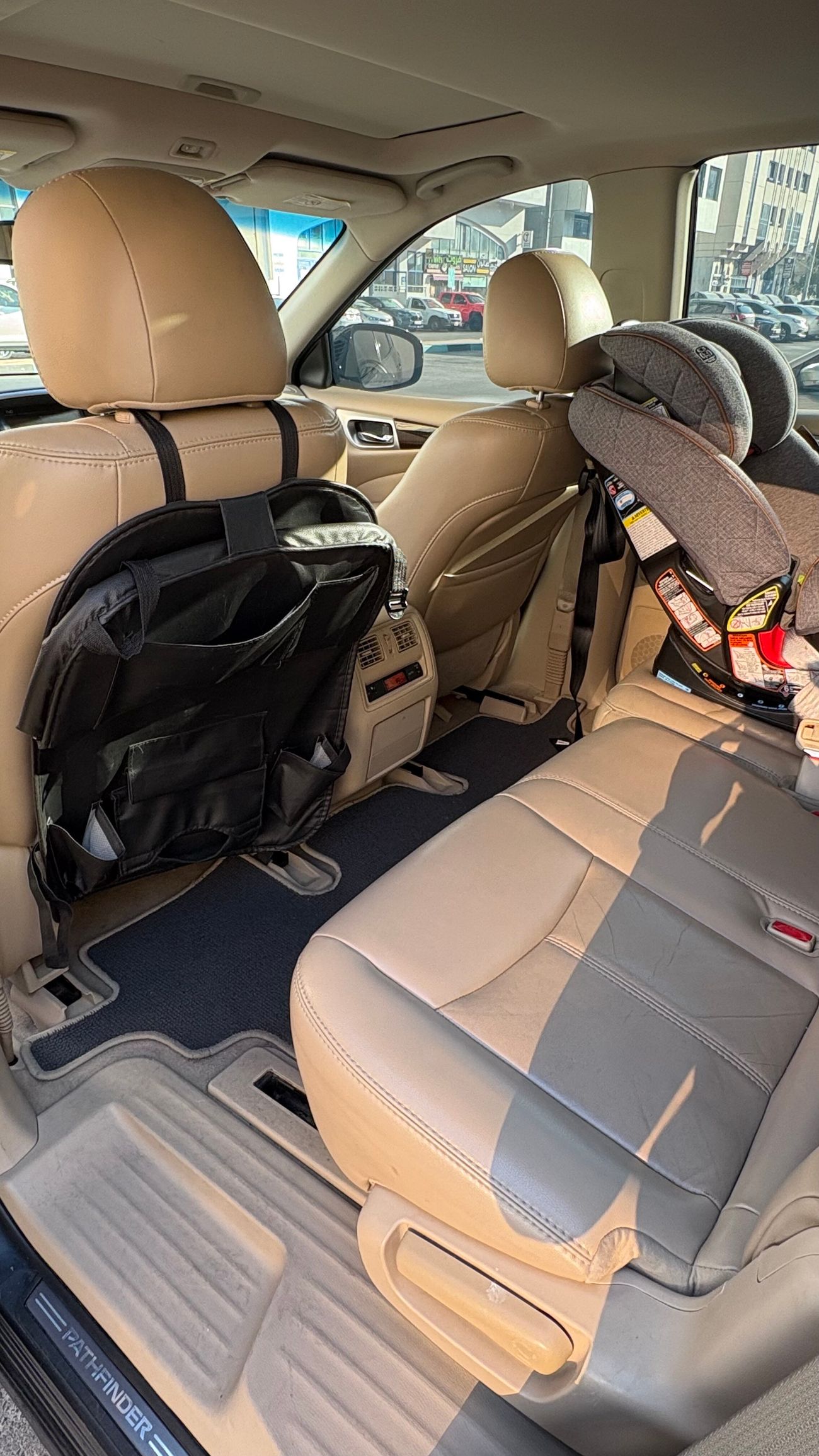 نيسان باثفايندر SV