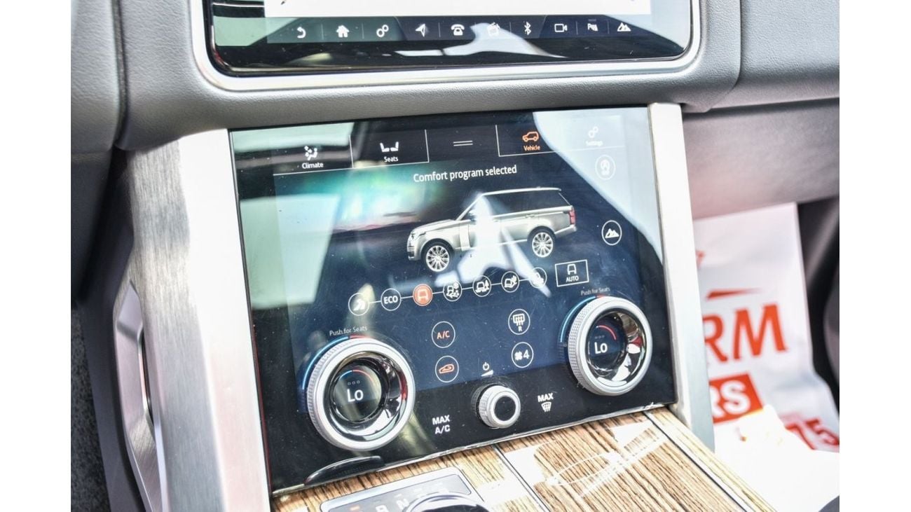 Land Rover Range Rover Range rover vouge V6 super charge  Gcc specs Model 2021 Original paint no accident