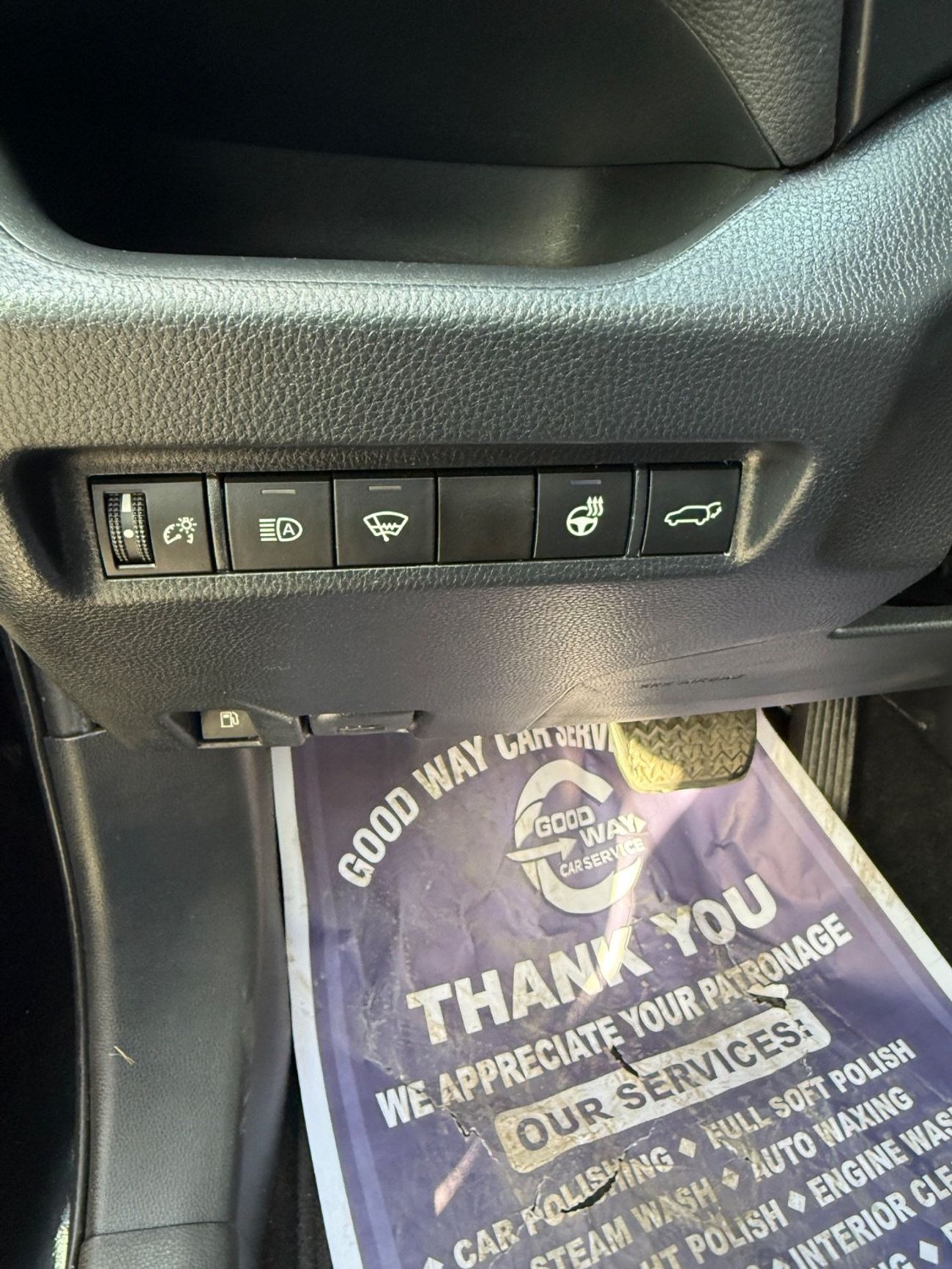 تويوتا راف ٤ RAV4 Xle Hybrid 4x4 AWD