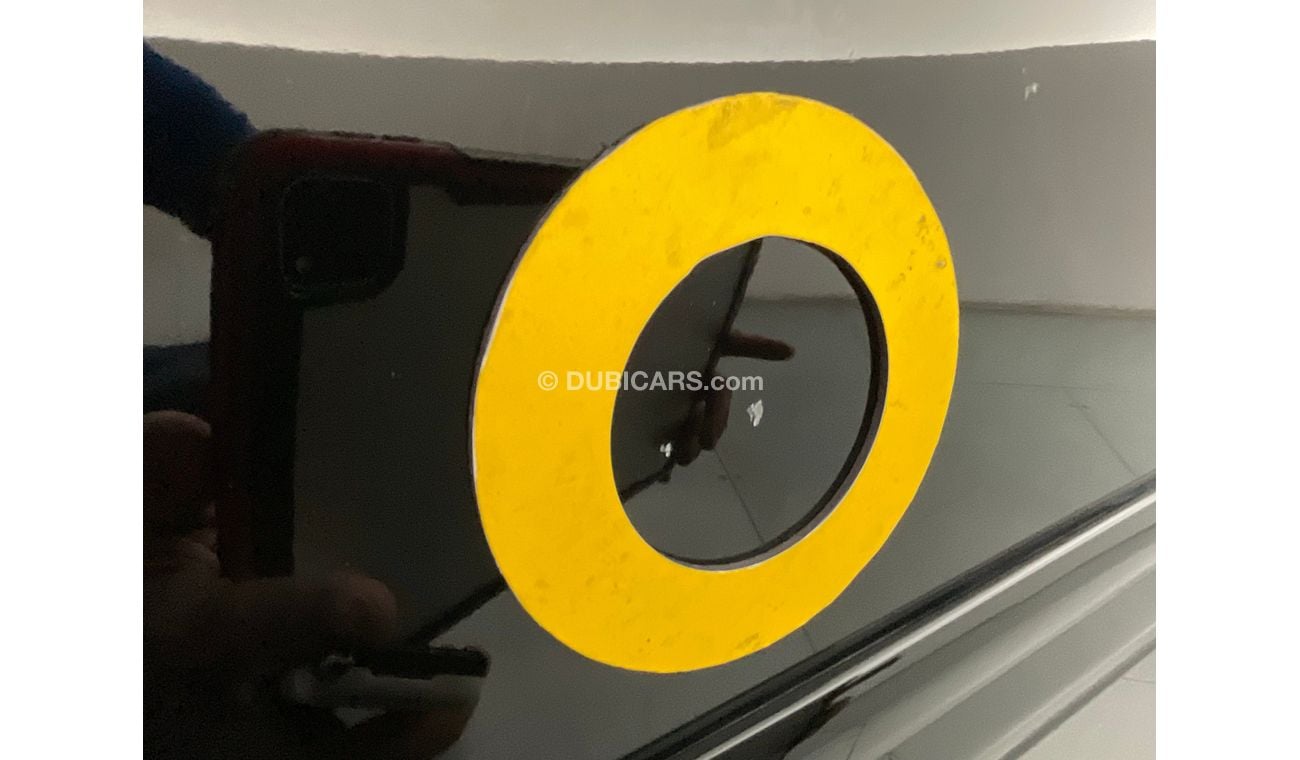 نيسان ميكرا SV