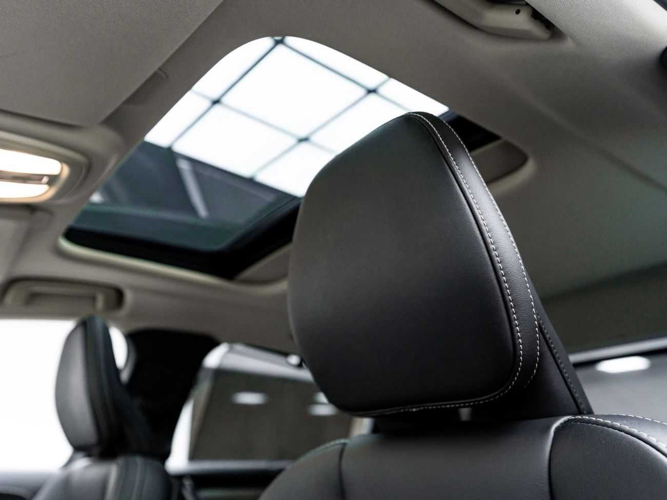 Volvo S90 B5 2.0T Powertrain 2023 Volvo S90, 2028 Volvo Warranty, Full Volvo Service History, Low KMs, GCC