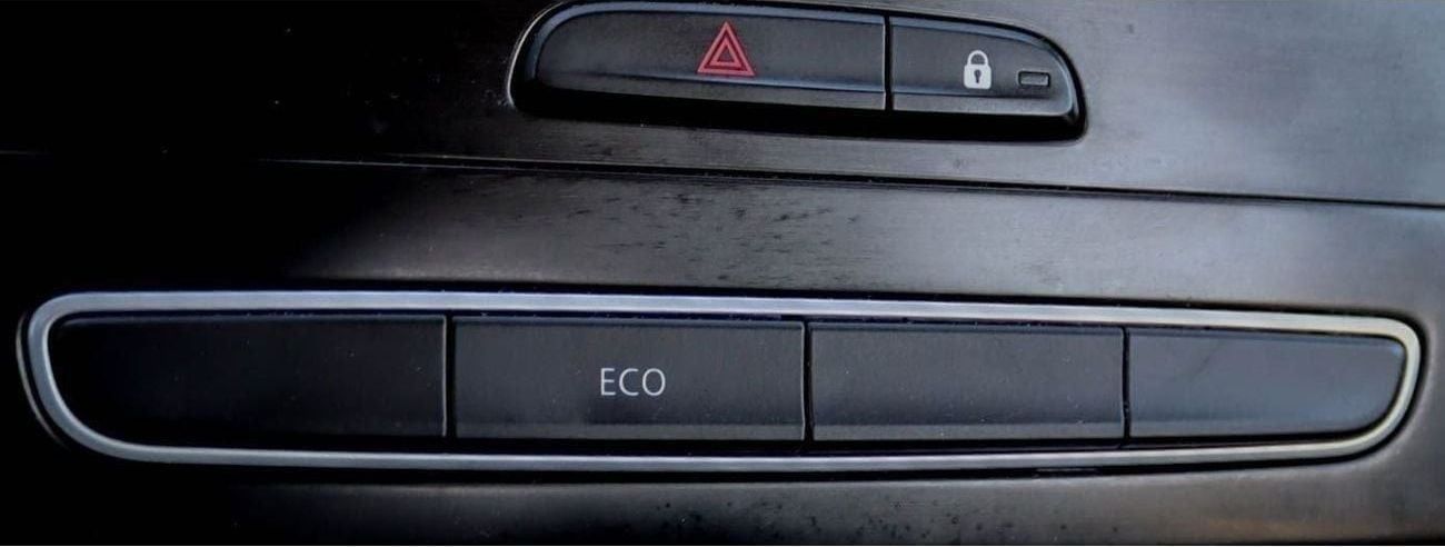 رينو كوليوس PE 2.5L FWD Renault Koleos 2.5L 2021 GCC Original Paint accident-free in excellent condition 1045 P.