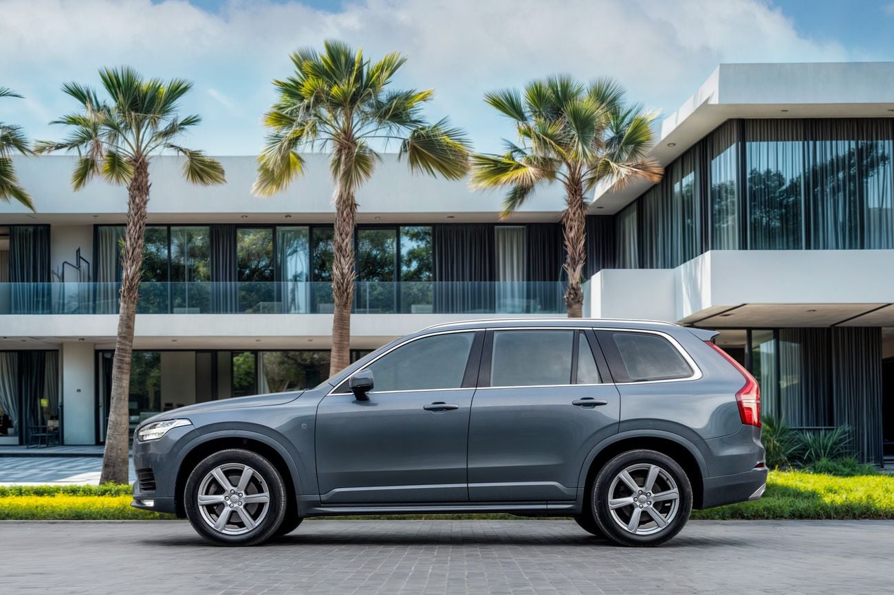Volvo XC90 MOMENTUM T5 | 1,763 P.M | 0% Downpayment | Spectacular Condition!