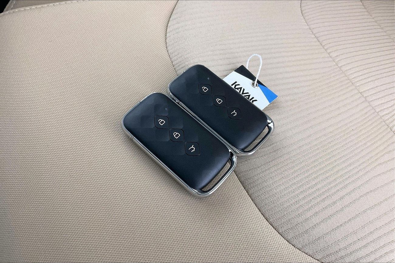 Chevrolet Captiva Premier| 1 year free warranty | Exclusive Eid offer