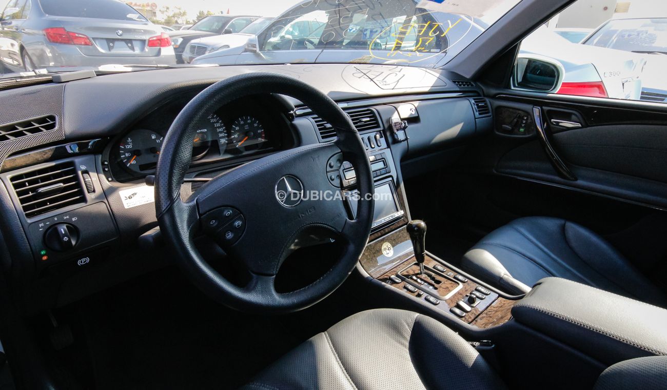 Mercedes-Benz E 55 AMG