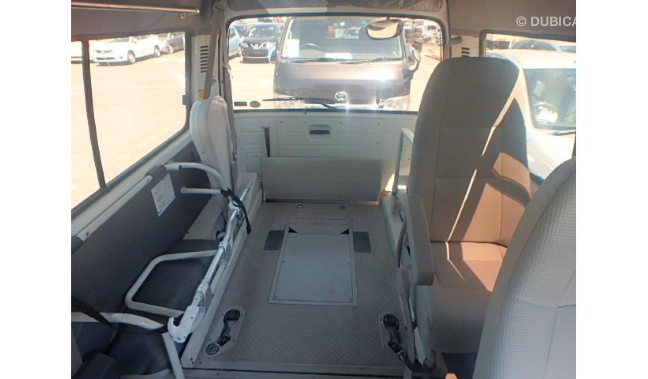 Toyota Hiace 2002