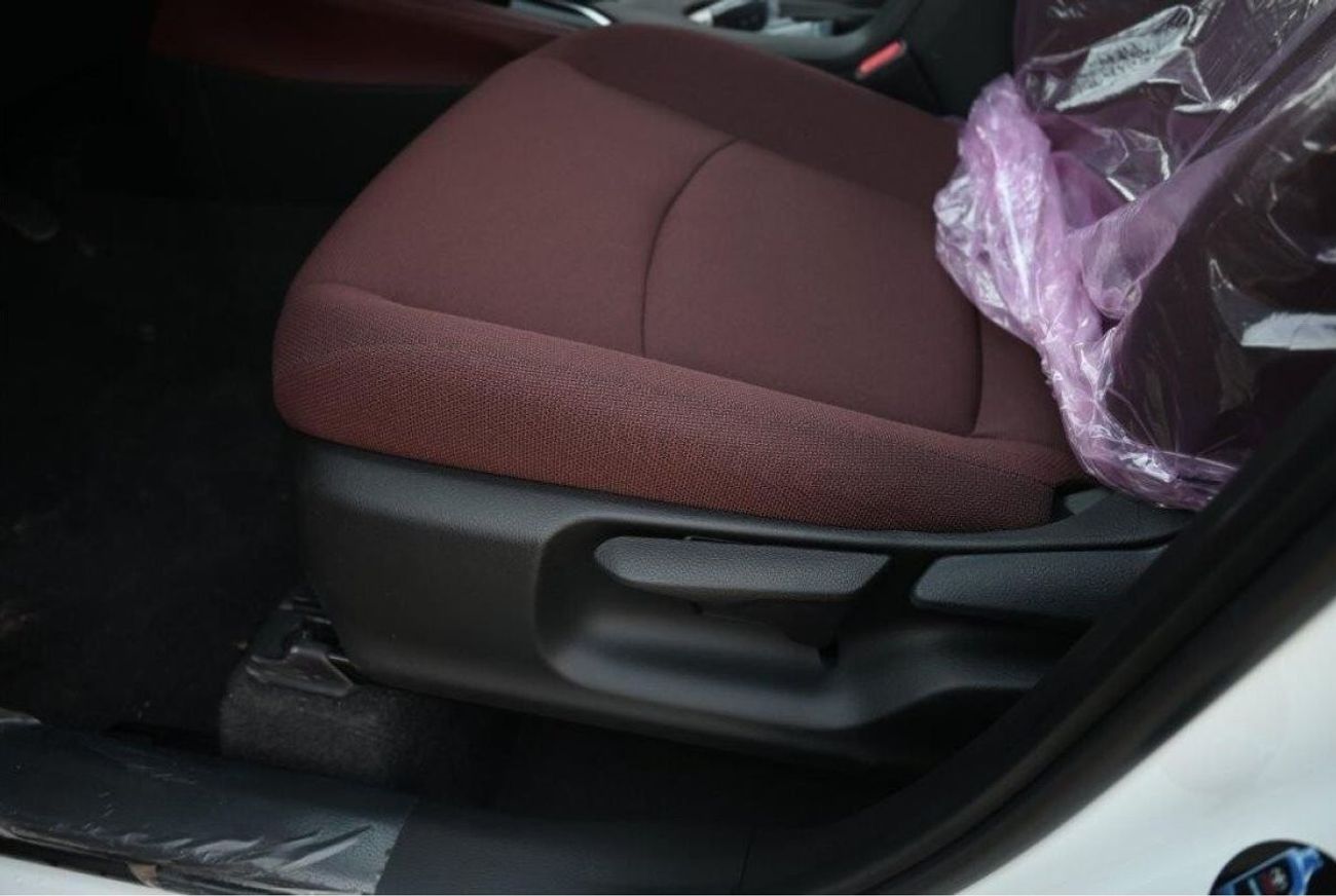 Toyota Corolla Cross Hybrid XLE 1.8L Petrol Automatic