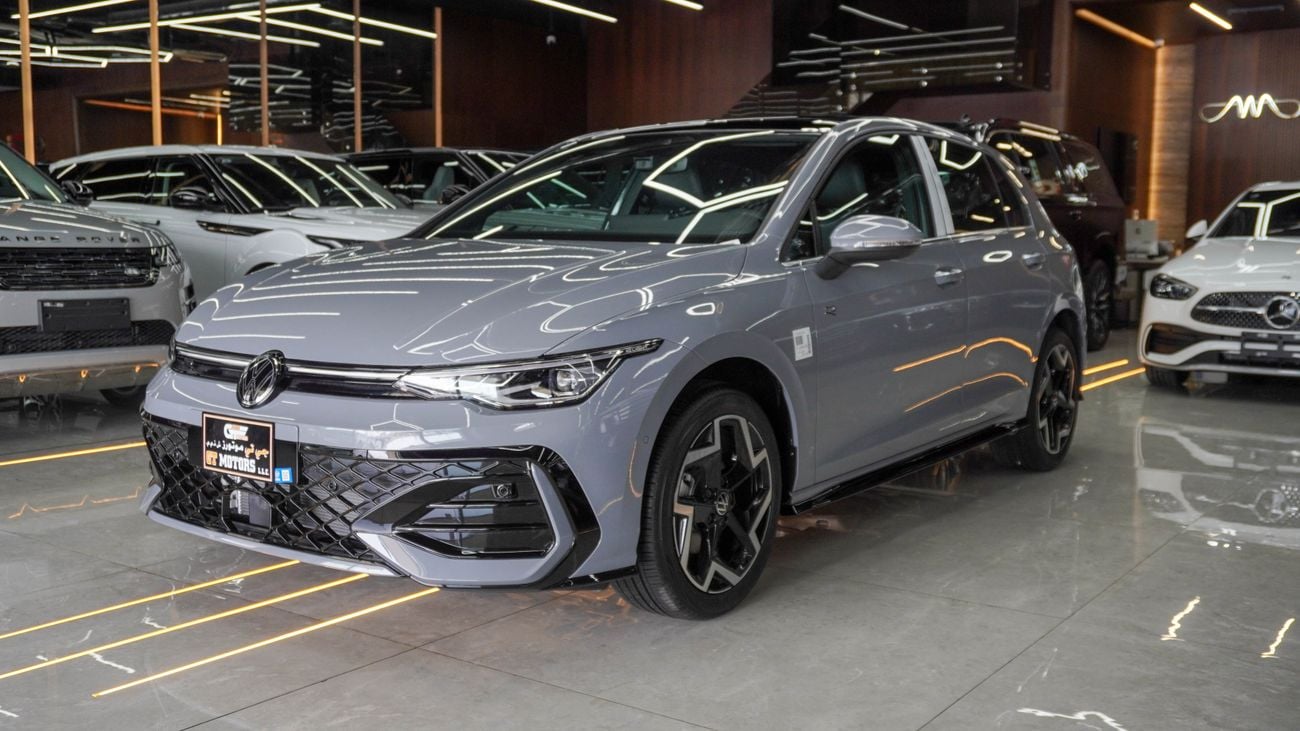 فولكس واجن جولف R 300 TSI