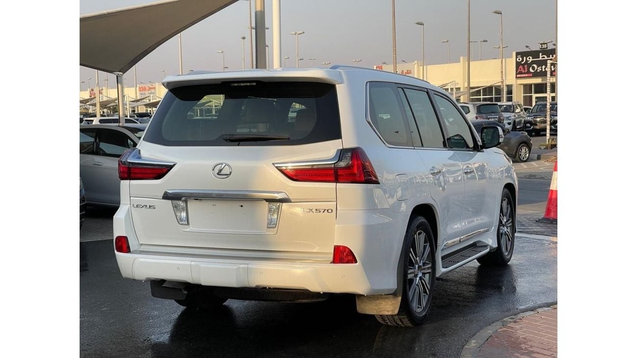 Lexus LX 570 Platinum Lexus LX 570_GCC_2016_Excellent Condition _Full option