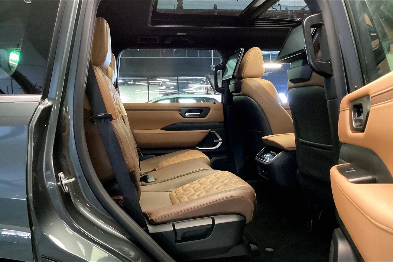 نيسان باترول SE Platinum City | شامل الضمان | 0 ﺪﻔﻋﺓ ﺃﻮﻟﻯ