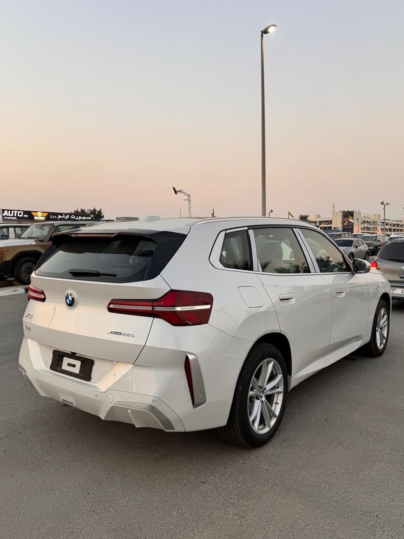 بي أم دبليو X3 XDRIVE25L (NON GCC)