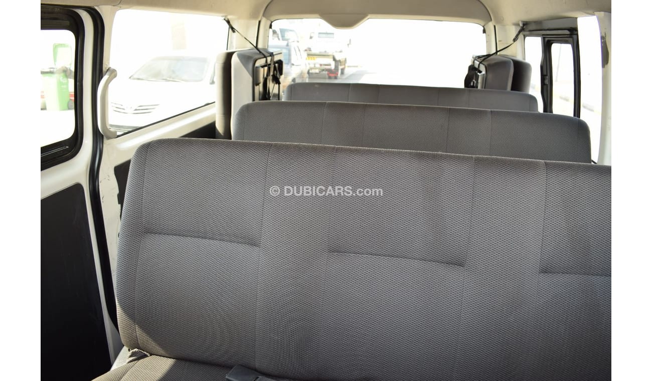 Toyota Hiace Toyota Hiace Midroof Bus 15 seater, Model:2014. Excellent condition