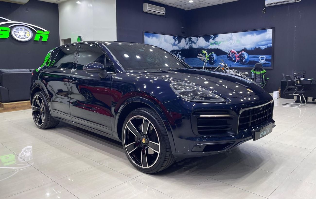 Porsche Cayenne Base