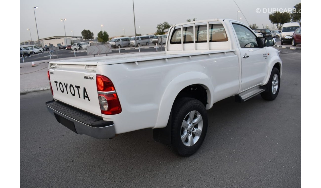 Toyota Hilux SINGLE CABIN PICK UP DIESEL 3.0L 4X4 RIGHT HAND DRIVE