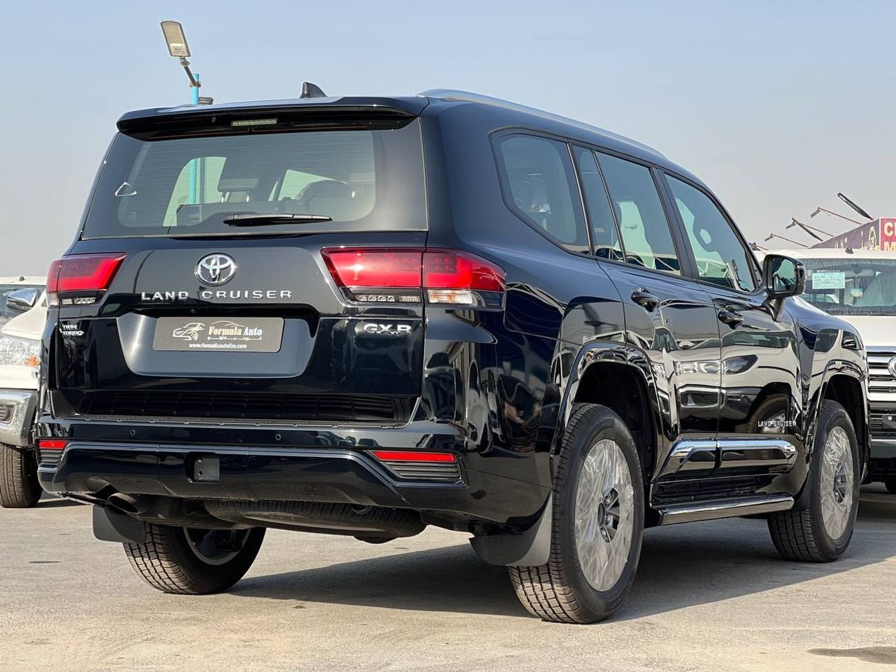 تويوتا لاند كروزر GXR 3.5L PTR A/T // 2026 // HIGH OPTION WITH RADAR , LEATHER & POWER SEATS , DVD & BACK CAMERA // SP