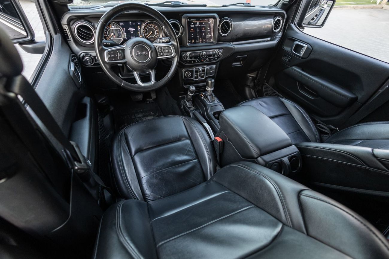 جيب رانجلر Unlimited Sahara 3.6L