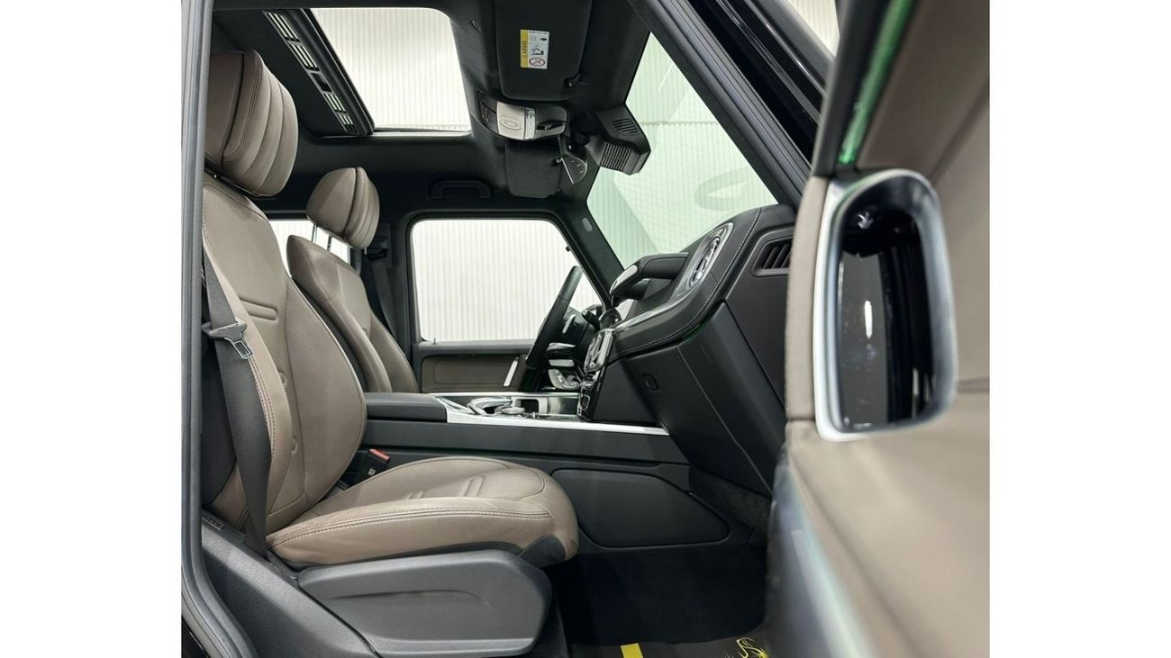 Mercedes-Benz G 500 Std 2022 Mercedes Benz G500, 2028 Mercedes Warranty, 2027 Mercedes Service Pack, Low Kms, GCC