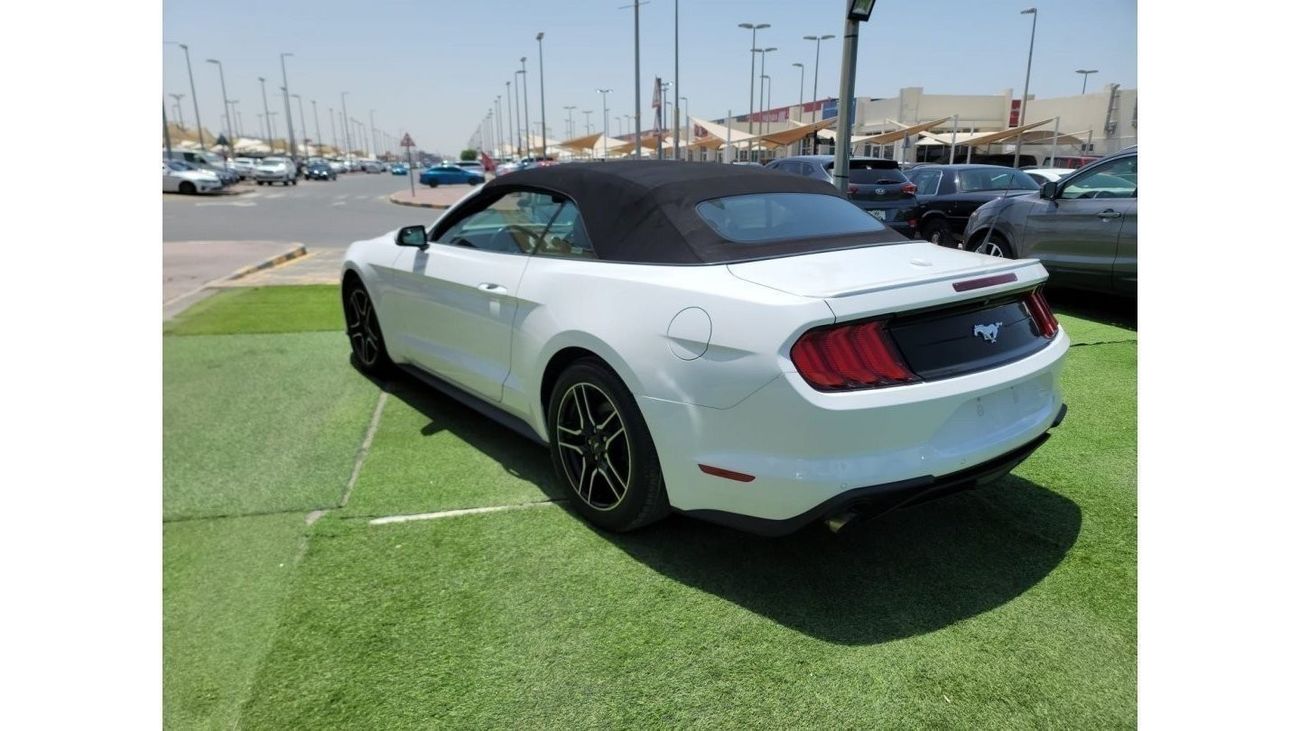 Ford Mustang Convertible