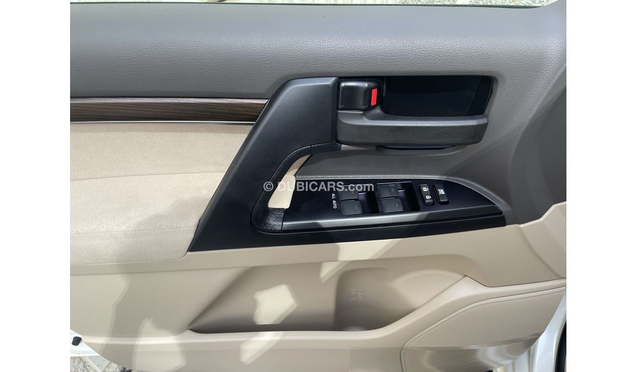 Toyota Land Cruiser GXR 4600