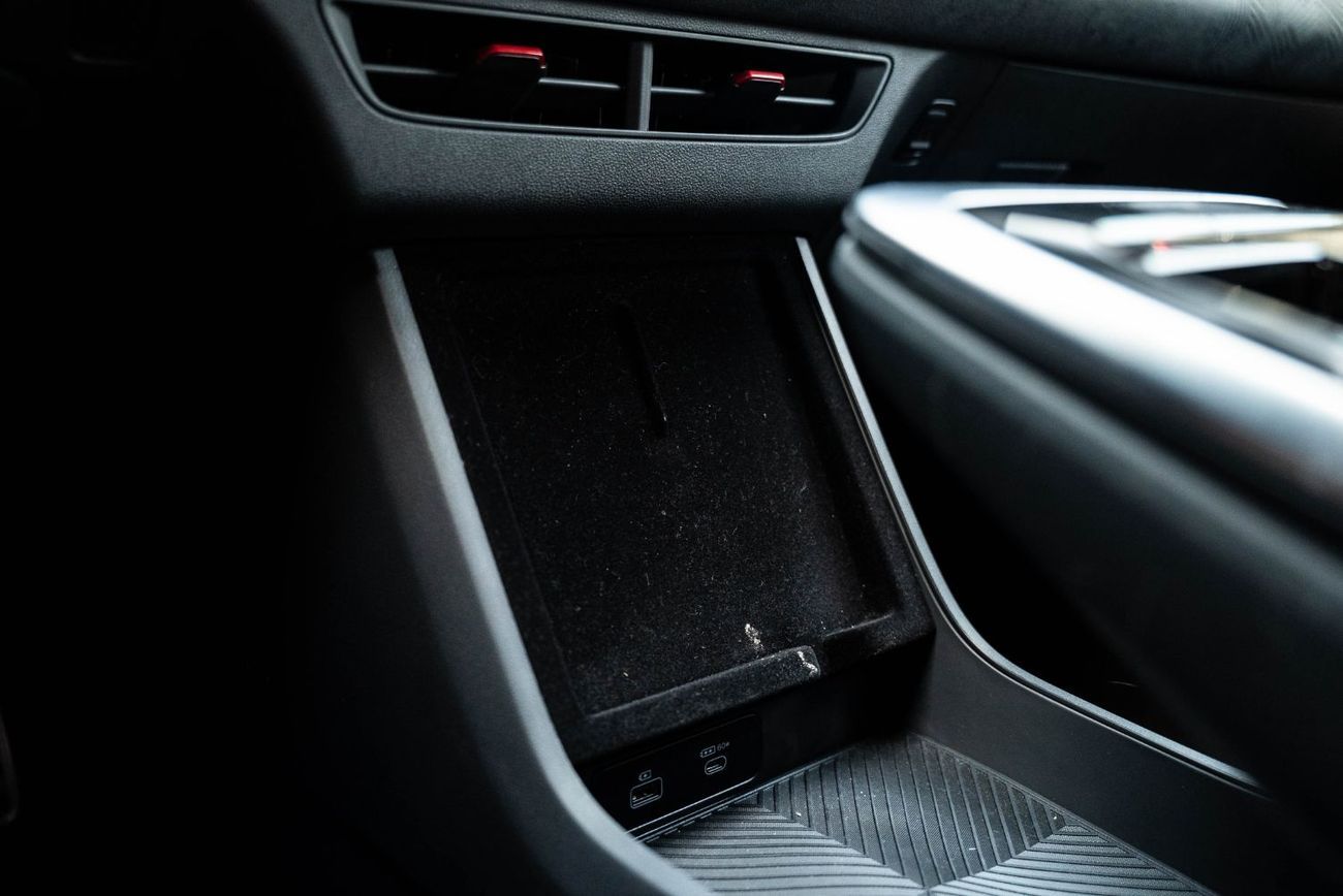 Jetour Dashing Flagship 2024 1.6L Turbo 4 Cylinders Full Service History GCC