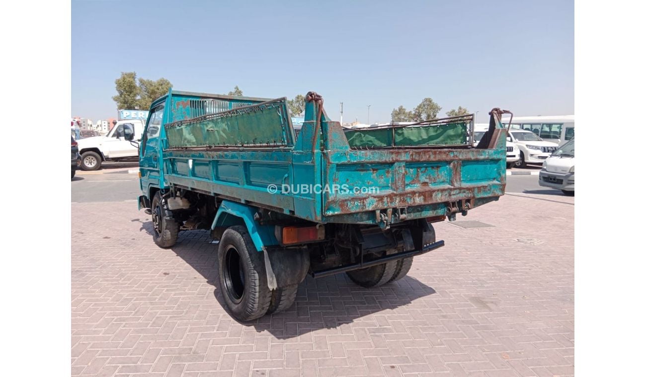 Toyota Dyna TOYOTA DYNA TRUCK RIGHT HAND DRIVE (PM1235)