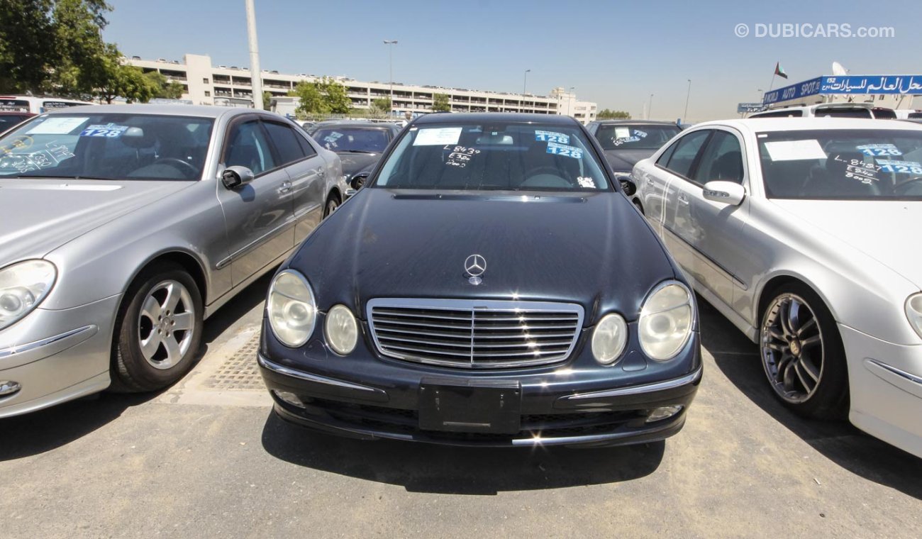 Mercedes-Benz E 320