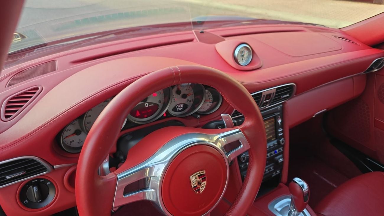 Porsche 911 TURBO