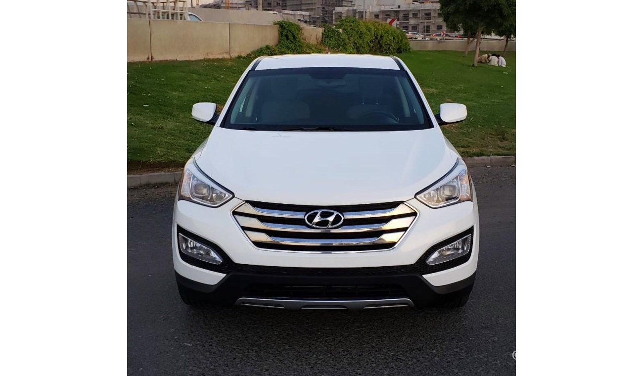 Hyundai Santa Fe clean car