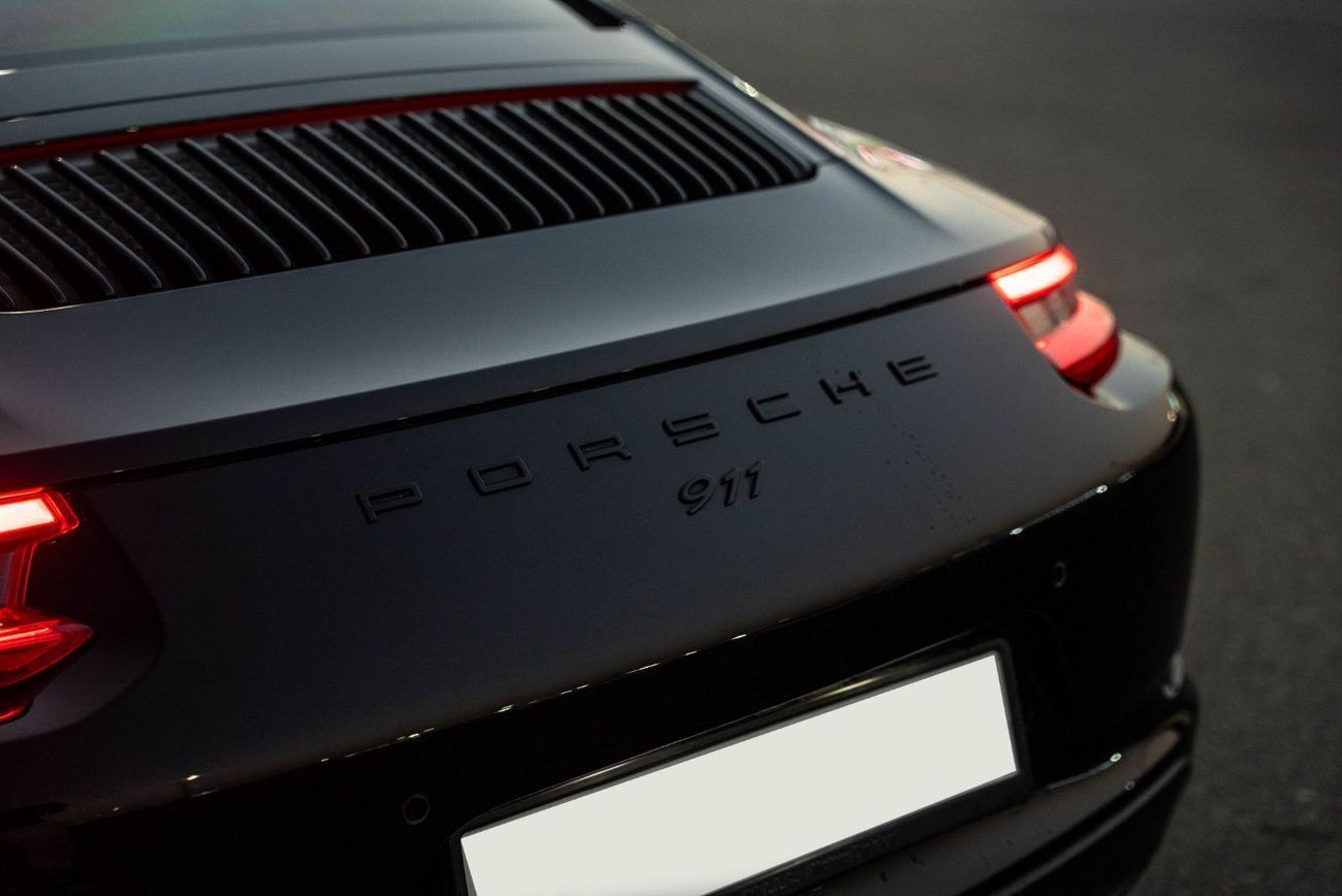 بورش 911 Carrera 3.0L (444 HP) Coupe