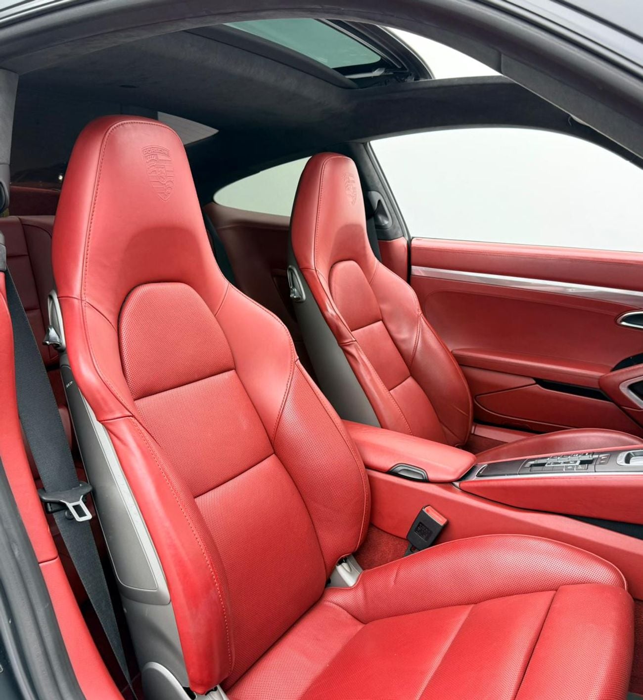 Porsche 911 2014 Porsche 911 Turbo, Porsche Warranty+Full Service History, GCC Specs