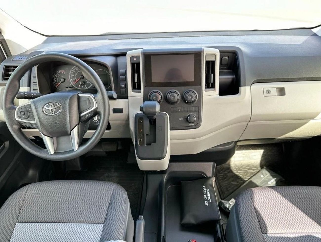 Toyota Hiace Toyota bus Haice. 3,5 GL Model 2024