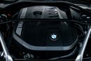بي أم دبليو 735i 735 | 5,180 P.M | 0% Downpayment | BMW SERVICE HISTORY | UNDER WARRANTY!