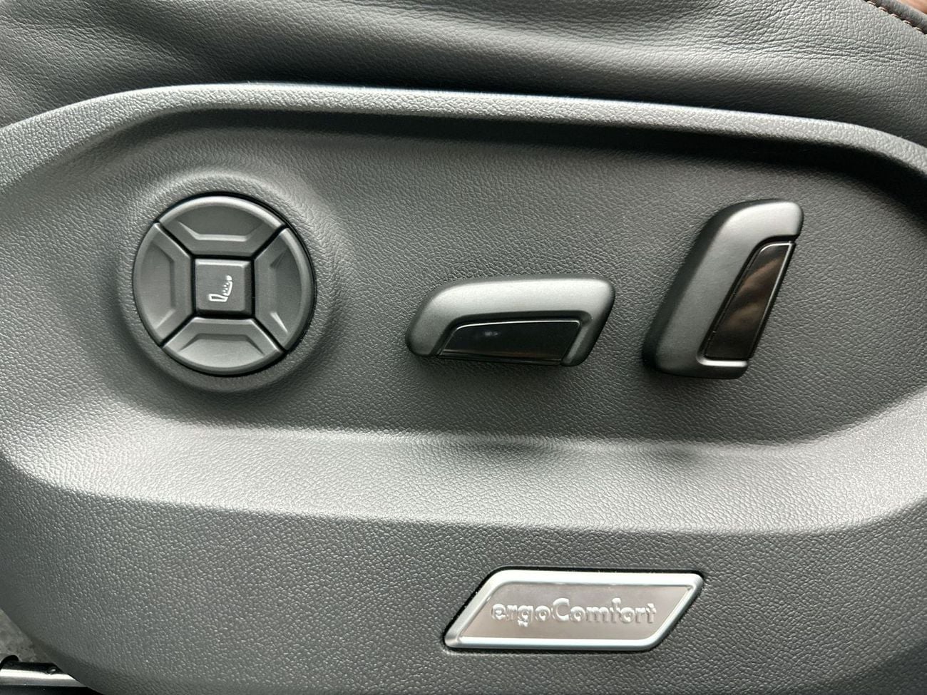 Volkswagen Touareg Touareg Elegance++ 3L | Ex-Demo Car | 4MOTION | Panoramic Sunroof | Varenna Leather | Head-Up Displa