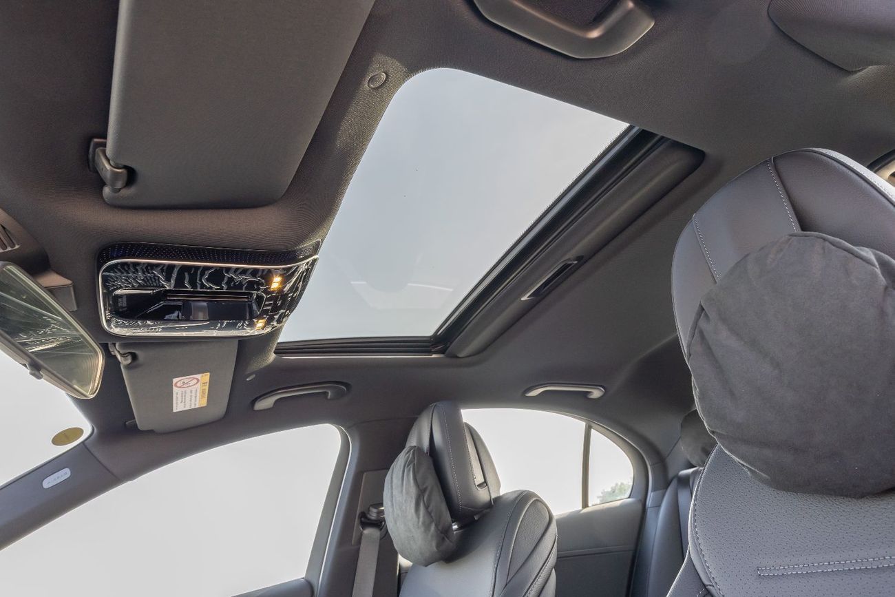 Mercedes-Benz C 200 MERCEDES BENZ C200L SPORT 1.5T FULL OPTION MODEL 2025