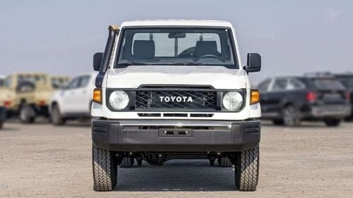 Toyota Land Cruiser Pick Up Toyota Land Cruiser Pick Up 79 single cabin 4.2L diesel V6 MY2025