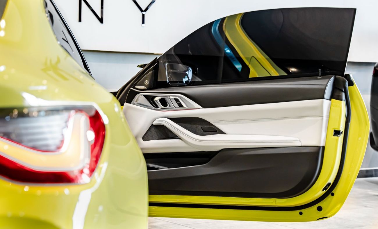 بي أم دبليو M4 2024 BMW M4 Competition, 2028 BMW Warranty + Service Contract, Akrapovic Exhaust, Low KMs, GCC