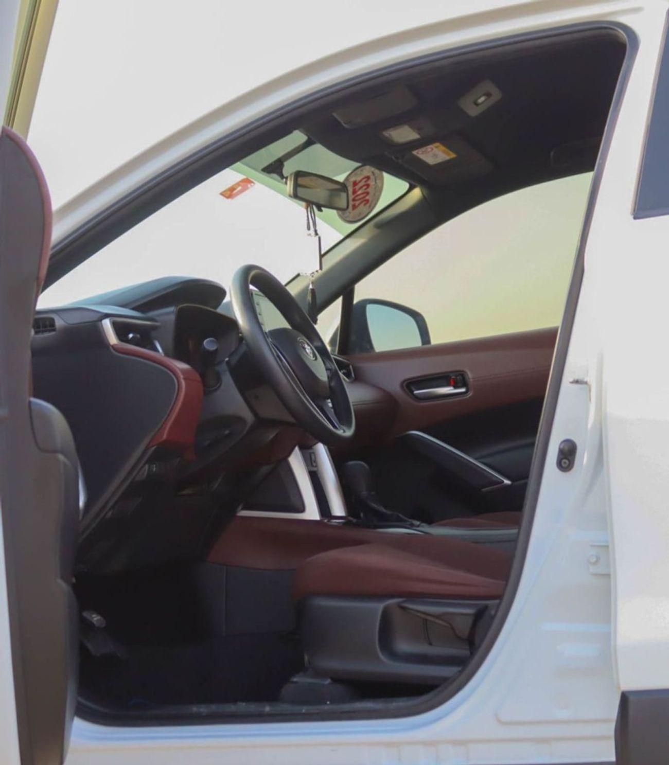 تويوتا كورولا كروس 1.8L XL (HEV) Toyota Corolla Cross Hybrid 1.8L 2022 GCC Original Paint Accident Free, excellent cond