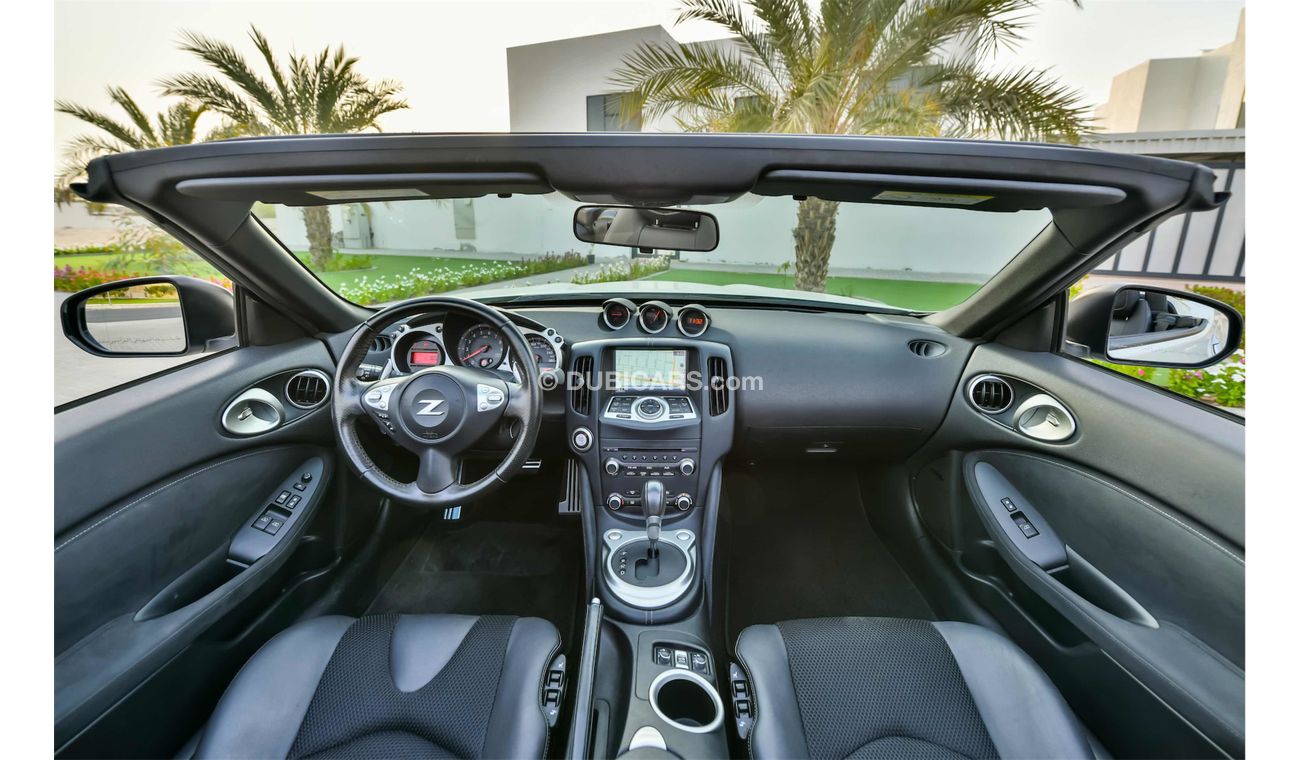 Nissan 370Z Roadster - 2 Y Warranty! - Full Service History -  AED 1,351 PER MONTH - 0% DP